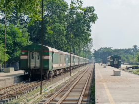 পঞ্চগড় এক্সপ্রেসের কোচে ত্রুটি, বাতিল তিন ট্রেনের ট কোচ
