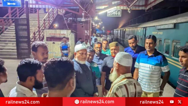 ঈশ্বরদীতে মহানন্দা ট্রেনে শানটিং ইঞ্জিনের ধাক্কা, আহত ১৫