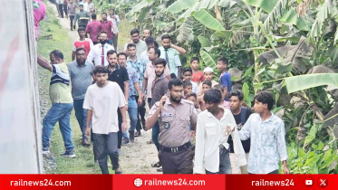 নান্দাইল রোডে চলন্ত ট্রেনে এসির যন্ত্রাংশ চুরির চেষ্টা, আটক ২