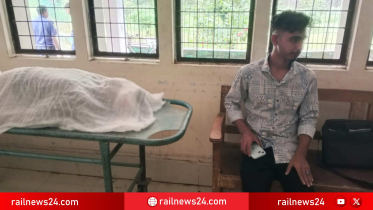 ট্রেনের ছাদ থেকে নামতে গিয়ে পা পিছলে পর্যটকের মৃত্যু