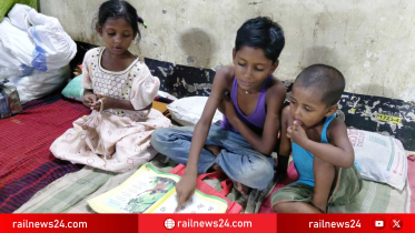 দিন কাটে স্কুলে, রাত কাটে স্টেশনের প্ল্যাটফর্মে