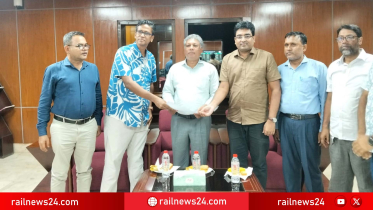 রেলস্টেশনে অসুস্থ ও বয়স্ক যাত্রীদের সেবায় ২০টি আধুনিক হুইলচেয়ার প্রদান-