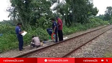 চুয়াডাঙ্গায় ট্রেনে কেটে নিহত অজ্ঞাত বৃদ্ধার মরদেহ উদ্ধার
