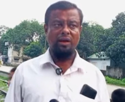 হাজিরা খাতায় অনুপস্থিত, সাময়িক বরখাস্ত গেইটম্যান সাইফুল