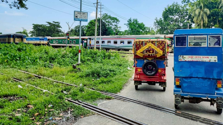৭৭ ঝুঁকিপূর্ণ লেভেল ক্রসিং দুই বছরে নিহত ৭৪