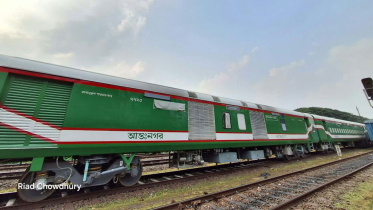 ভারত থেকে আসা ১৮ রেলকোচ সৈয়দপুরে, কারিগরি পরীক্ষার পর হস্তান্তর