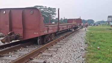 ২ ঘণ্টা পর ঢাকা-চট্টগ্রাম রেল যোগাযোগ স্বাভাবিক, তদন্ত কমিটি গঠন