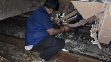 আখাউড়ায় মহানগর গোধূলির ব্রেক পাইপ বিচ্ছিন্ন, ৫ মিনিট পর চলাচল স্বাভাবিক
