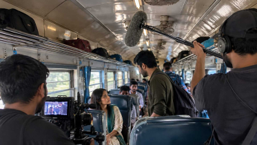 “নাটকের শুটিংয়ের জন্য বুকিং করা হয়েছে ট্রেনের কোচ, জানেন না স্টেশন মাস্টার-সব স্টেশনে টিকিট বিক্রি!”