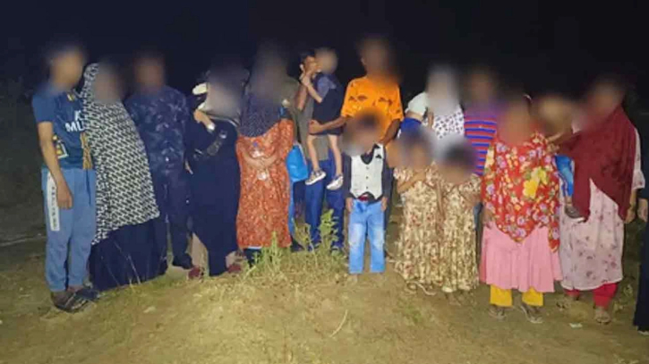 আসামে ট্রেন থেকে নামিয়ে ১৫ বাংলাদেশিকে আটক