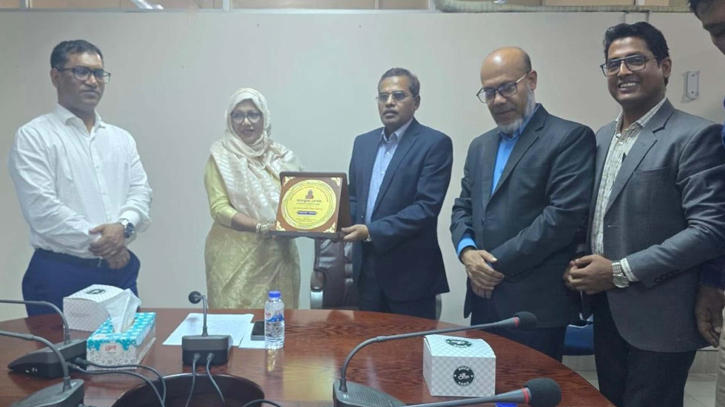 ২৩ জন মহাপরিচালকের সঙ্গে ৩৯ বছর চাকরি, মাহমুদা বেগমের অবসরজনিত বিদায় সংবর্ধনা